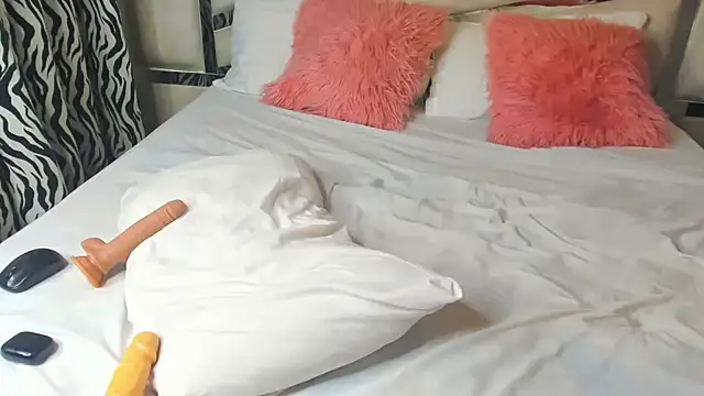 sexybutt888 online show from 2, 10, 2025