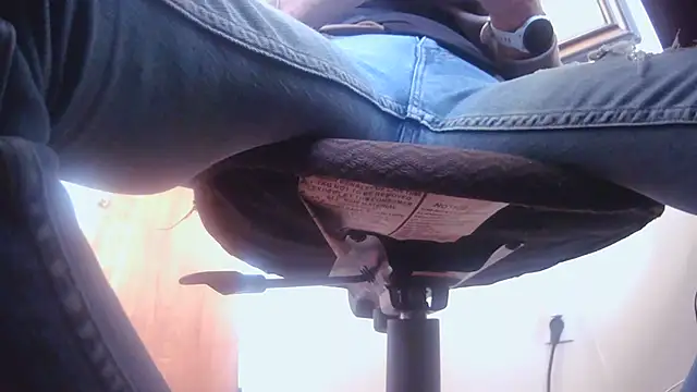 hottottrot691 online show from 3, 12, 2025