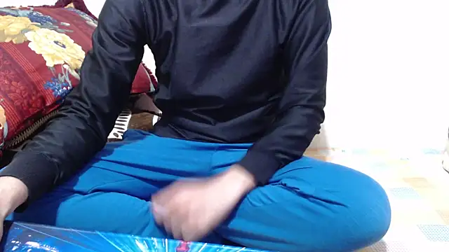 Alexdelarge323 online show from 9, 3, 2026