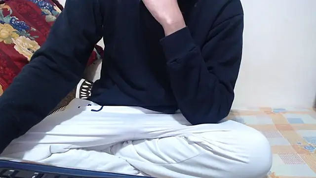 Alexdelarge323 online show from 12, 2, 2026