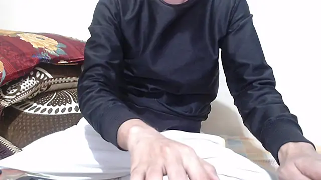 Alexdelarge323 online show from 9, 4, 2026