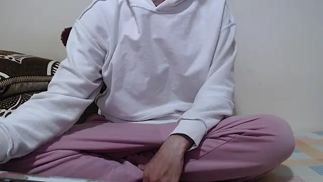 Alexdelarge323 online show from 2, 4, 2026