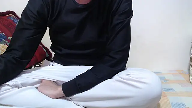 Alexdelarge323 online show from 6, 4, 2026