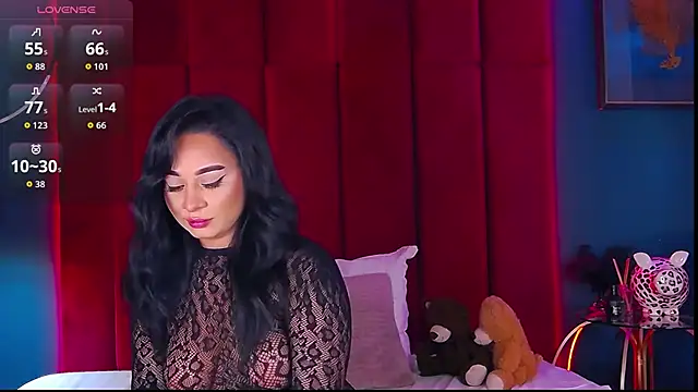 MadyLuxxx online show from 18, 11, 2025