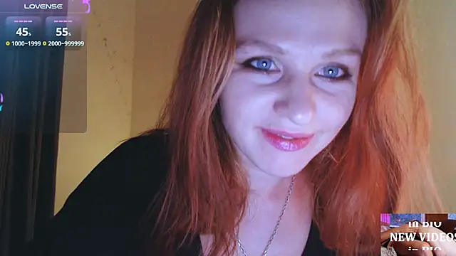 Cassie Wild online show from 30, 11, 2025