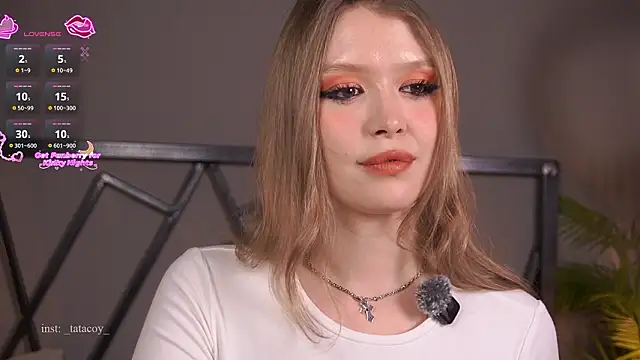 Snapshot of TataCoy chatting on 22, 2, 2026 TataCoy online show from 22, 2, 2026