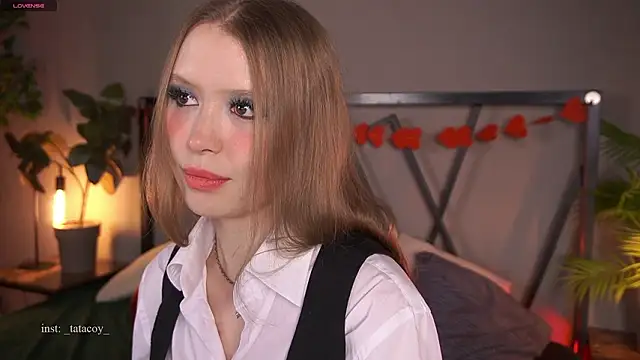 Snapshot of TataCoy chatting on 13, 2, 2026 TataCoy online show from 13, 2, 2026