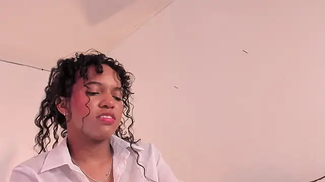 Tina Rouse2 online show from 2, 5, 2026