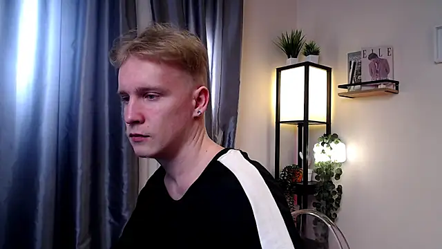 AlexxSweet online show from 4, 5, 2026