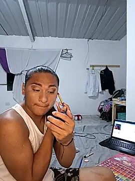 Amber Rosee  online show from 23, 4, 2026