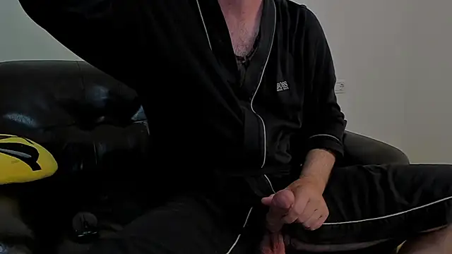 Snapshot of KingMalcom chatting on 12, 6, 2026 KingMalcom online show from 12, 6, 2026