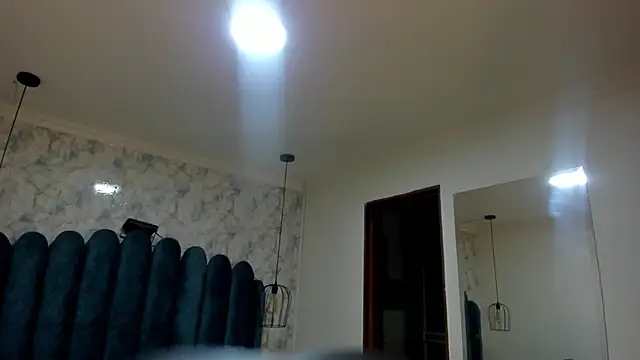 nalalye cruzz  online show from 5, 11, 2025