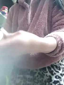 Snapshot of clarisse69 chatting on 19, 3, 2025 clarisse69 online show from 19, 3, 2025