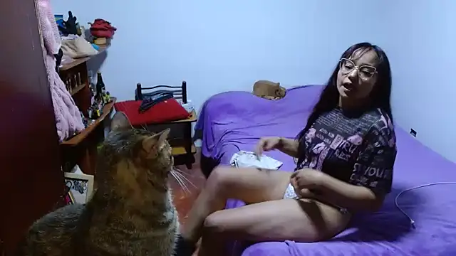 Snapshot of clarisse69 chatting on 28, 2, 2026 clarisse69 online show from 28, 2, 2026