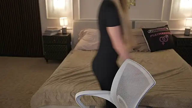 Anabelka054 online show from 16, 10, 2025