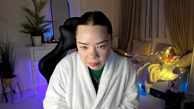 VixenMia online show from 26, 2, 2025