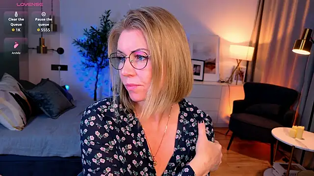 Annie Light online show from 21, 5, 2026