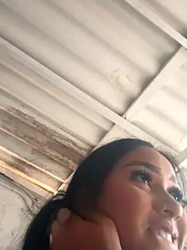 Luisa Fernandaa online show from 19, 9, 2025