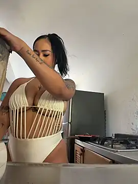 Luisa Fernandaa online show from 22, 3, 2026