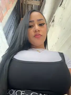 Luisa Fernandaa online show from 12, 5, 2026