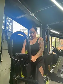 Luisa Fernandaa online show from 27, 2, 2026