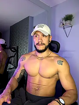 ARON TAYLER01 online show from 27, 11, 2025