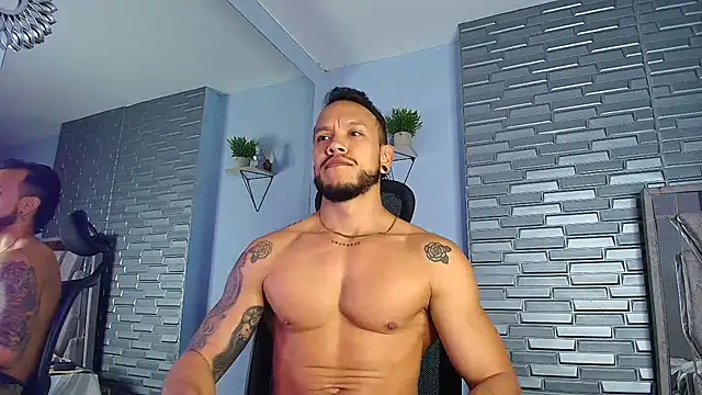 Snapshot of ARON_TAYLER01 chatting on 3, 2, 2026 ARON TAYLER01 online show from 3, 2, 2026