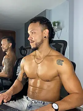 ARON TAYLER01 online show from 13, 3, 2025