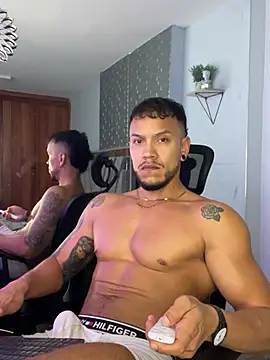 ARON TAYLER01 online show from 19, 3, 2025