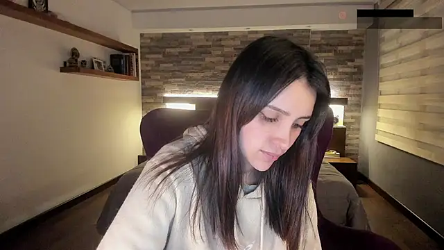 alicewilloww online show from 10, 9, 2025