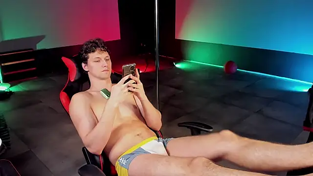 dirty-boss online show from 1, 4, 2026