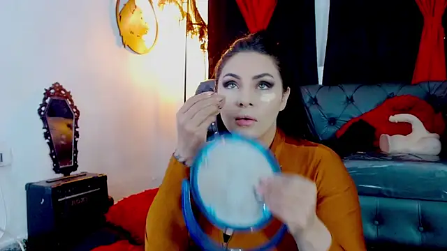misslombana online show from 13, 5, 2026