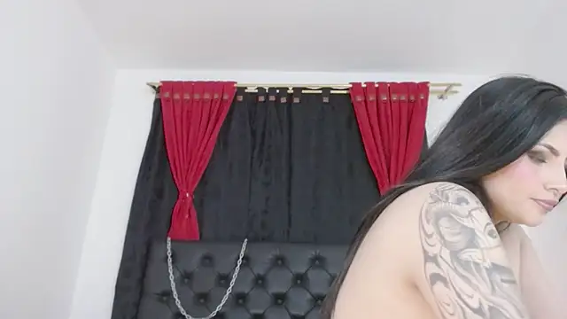 misslombana online show from 16, 3, 2025