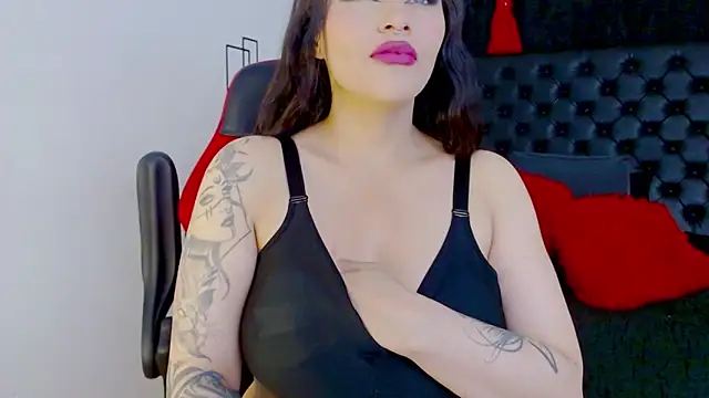 misslombana online show from 18, 11, 2025