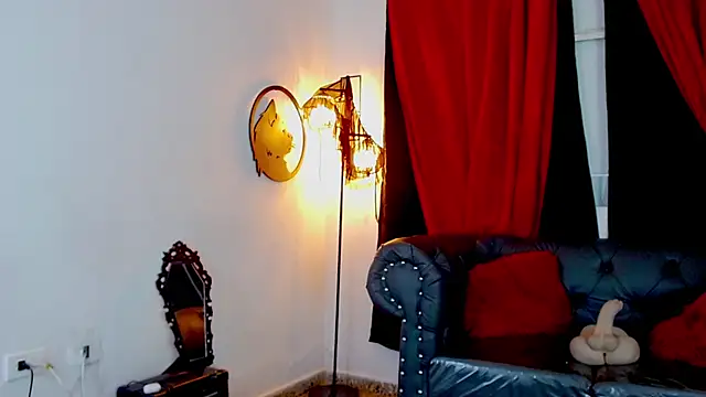 misslombana online show from 25, 4, 2026