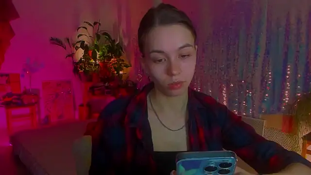 Snapshot of poli__ chatting on 14, 2, 2025 poli online show from 14, 2, 2025