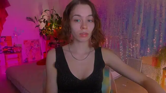 Snapshot of poli__ chatting on 13, 2, 2025 poli online show from 13, 2, 2025