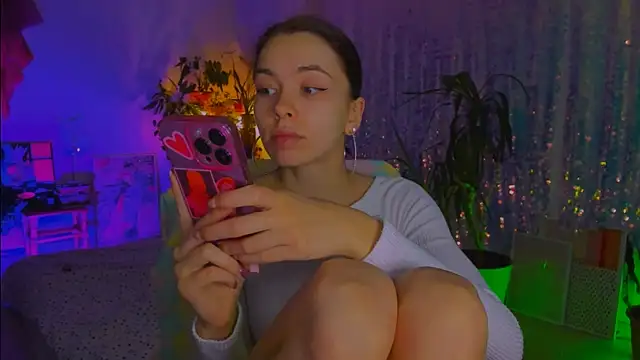 poli   online show from 21, 12, 2025