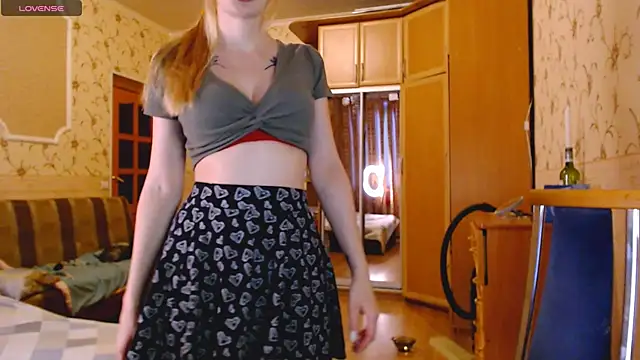 MarySweetness online show from 10, 2, 2025