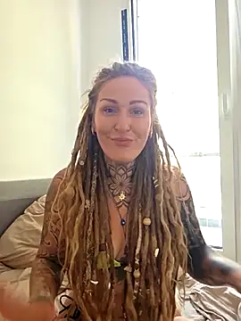 Mira-Grey89 online show from 15, 6, 2026