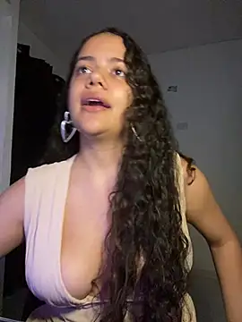 Snapshot of demonaughtyyy chatting on 25, 2, 2026 demonaughtyyy online show from 25, 2, 2026