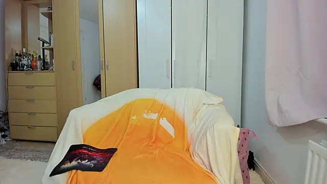 Snapshot of Rolla_Coaster chatting on 7, 3, 2025 Rolla Coaster online show from 7, 3, 2025