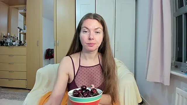 Snapshot of Rolla_Coaster chatting on 5, 3, 2025 Rolla Coaster online show from 5, 3, 2025