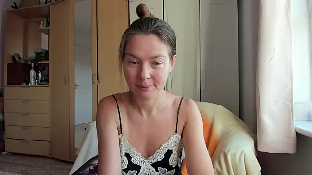 Snapshot of Rolla_Coaster chatting on 25, 9, 2025 Rolla Coaster online show from 25, 9, 2025