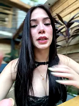 Im Valentina online show from 15, 9, 2025