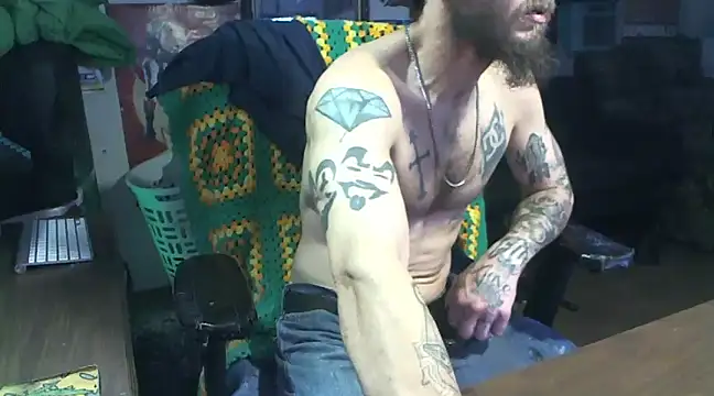 CloudDadddyyy420 online show from 8, 3, 2025