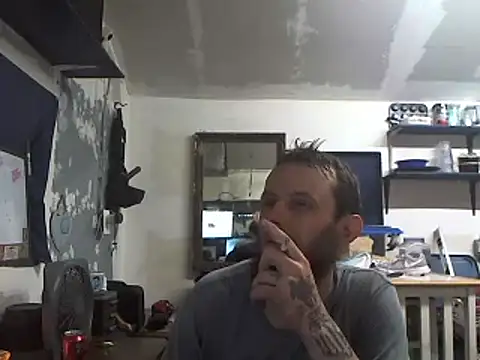 Snapshot of CloudDadddyyy420 chatting on 30, 4, 2026 CloudDadddyyy420 online show from 30, 4, 2026