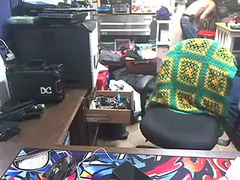 Snapshot of CloudDadddyyy420 chatting on 8, 8, 2026 CloudDadddyyy420 online show from 8, 8, 2026
