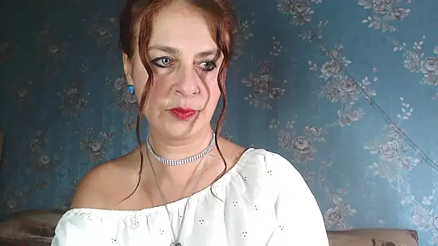 VanezaSmith online show from 25, 9, 2025