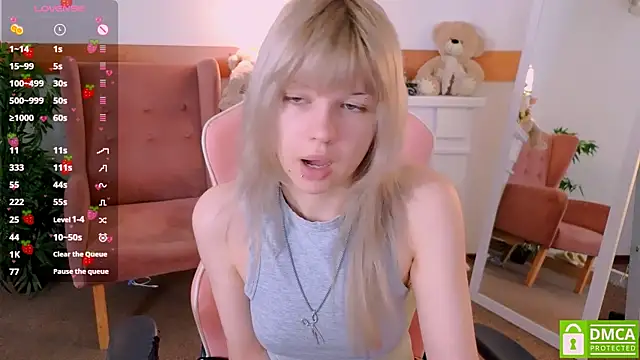 Grace and  Jacob online show from 15, 12, 2025